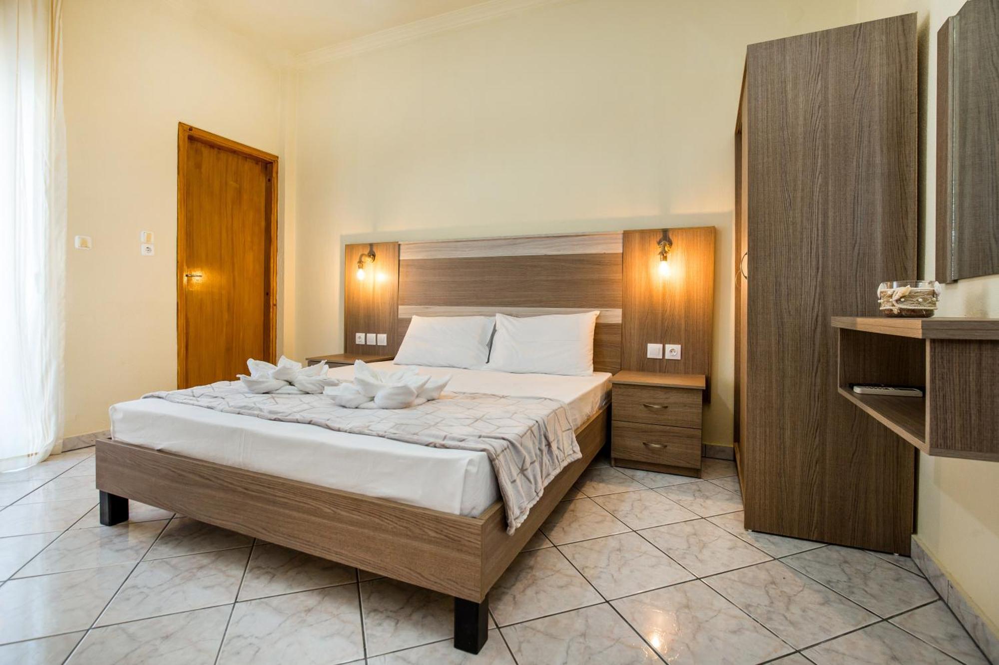 Ianos Apartments Potos Zewnętrze zdjęcie